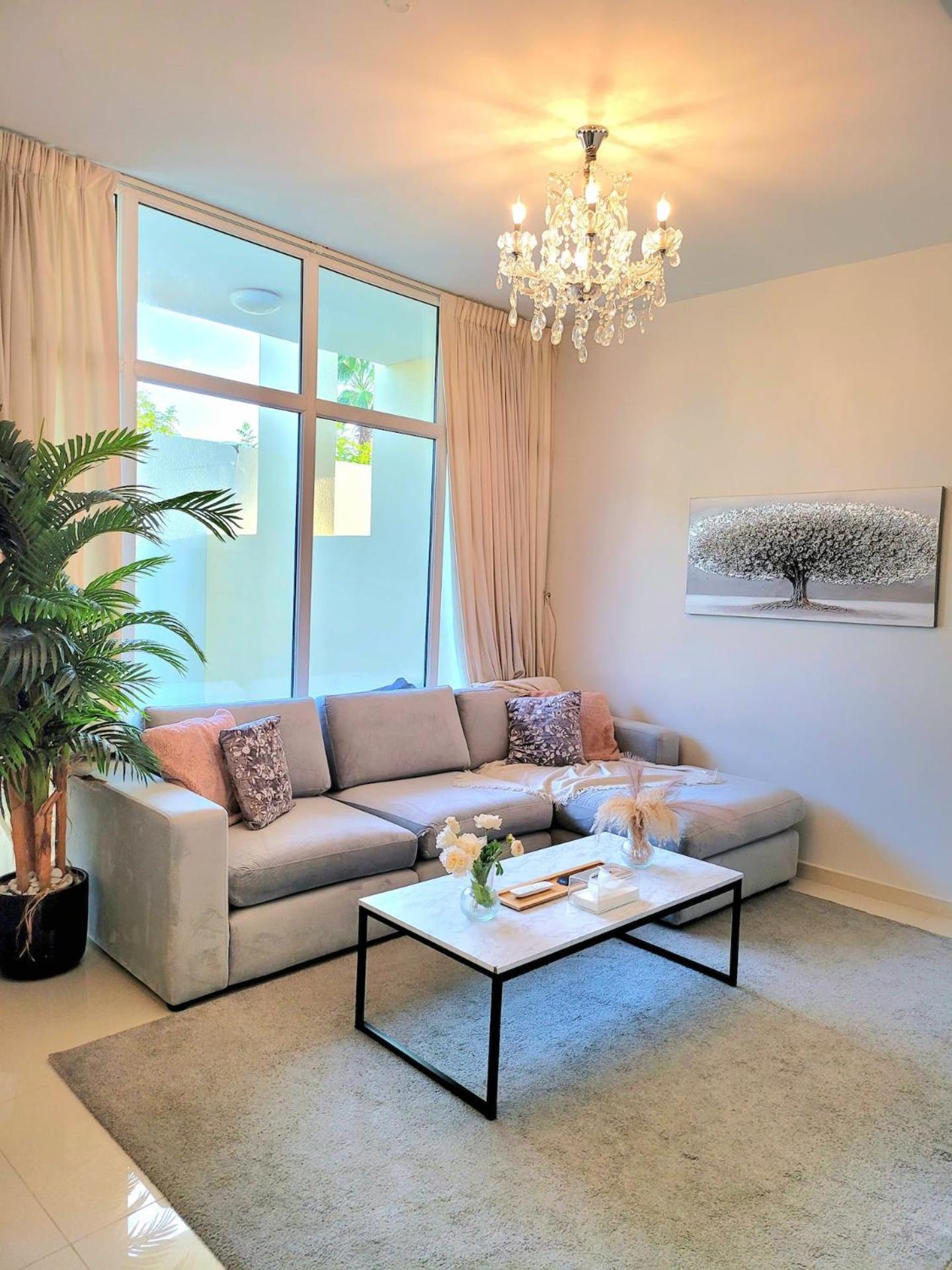 Villa Victoria Damac Hills 2 Family Retreat With Waterpark And Petting Farm