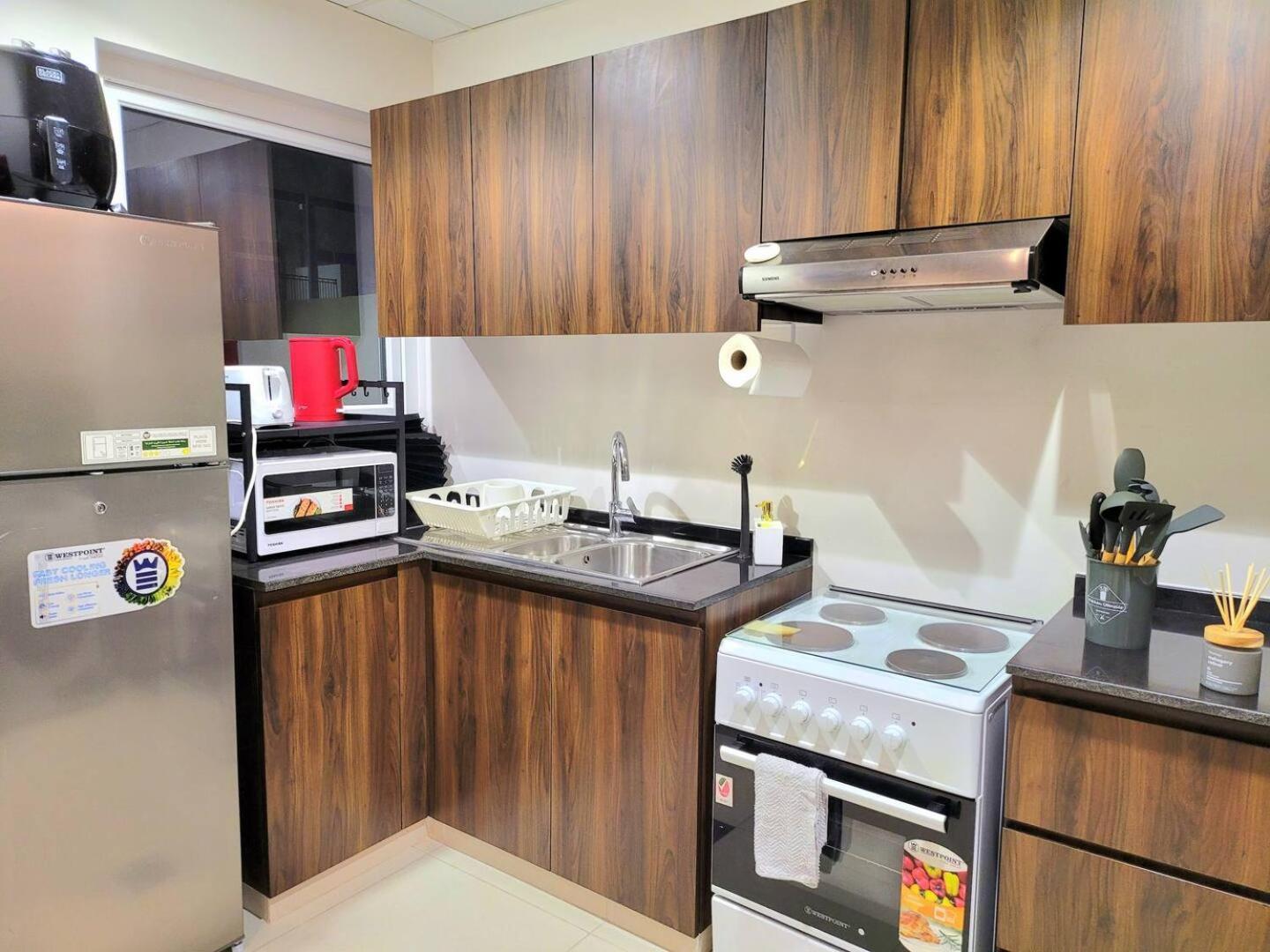 Villa Victoria Damac Hills 2 Family Retreat With Waterpark And Petting Farm *