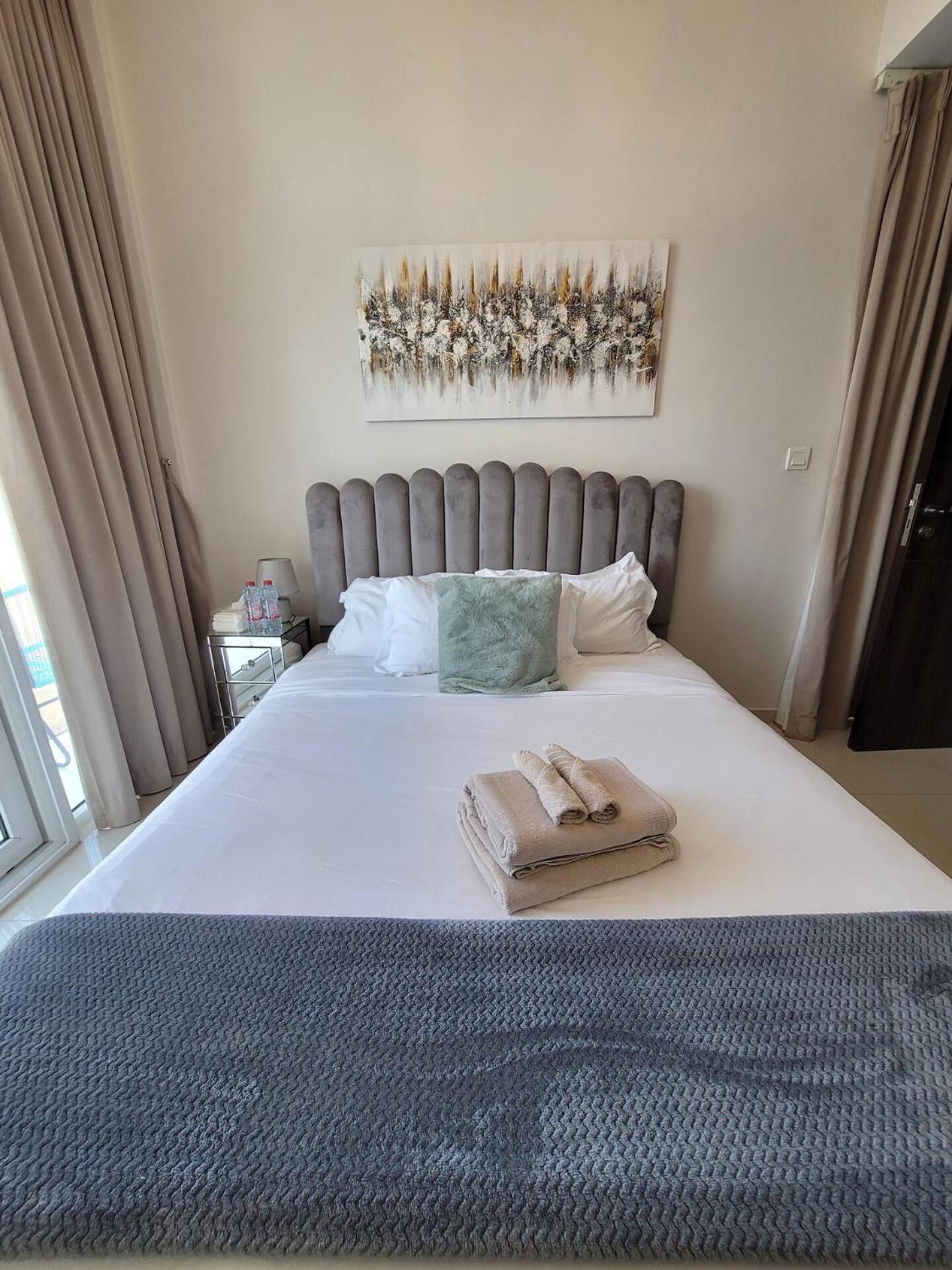 Victoria Damac Hills 2 Family Retreat With Waterpark And Petting Farm Dubai
